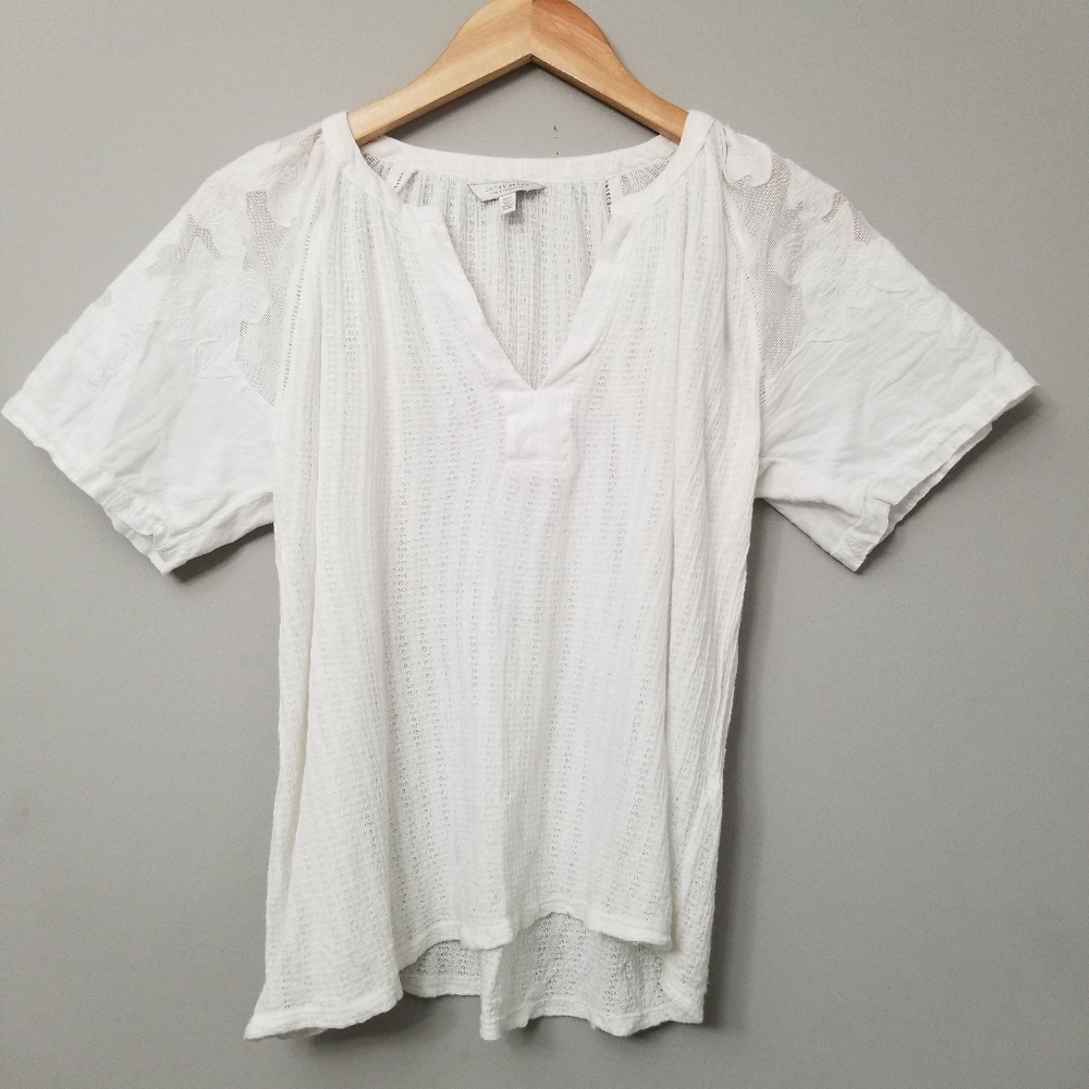 Lucky Brand White Embroidered Floral Sleeve Top - Picture 3 of 8
